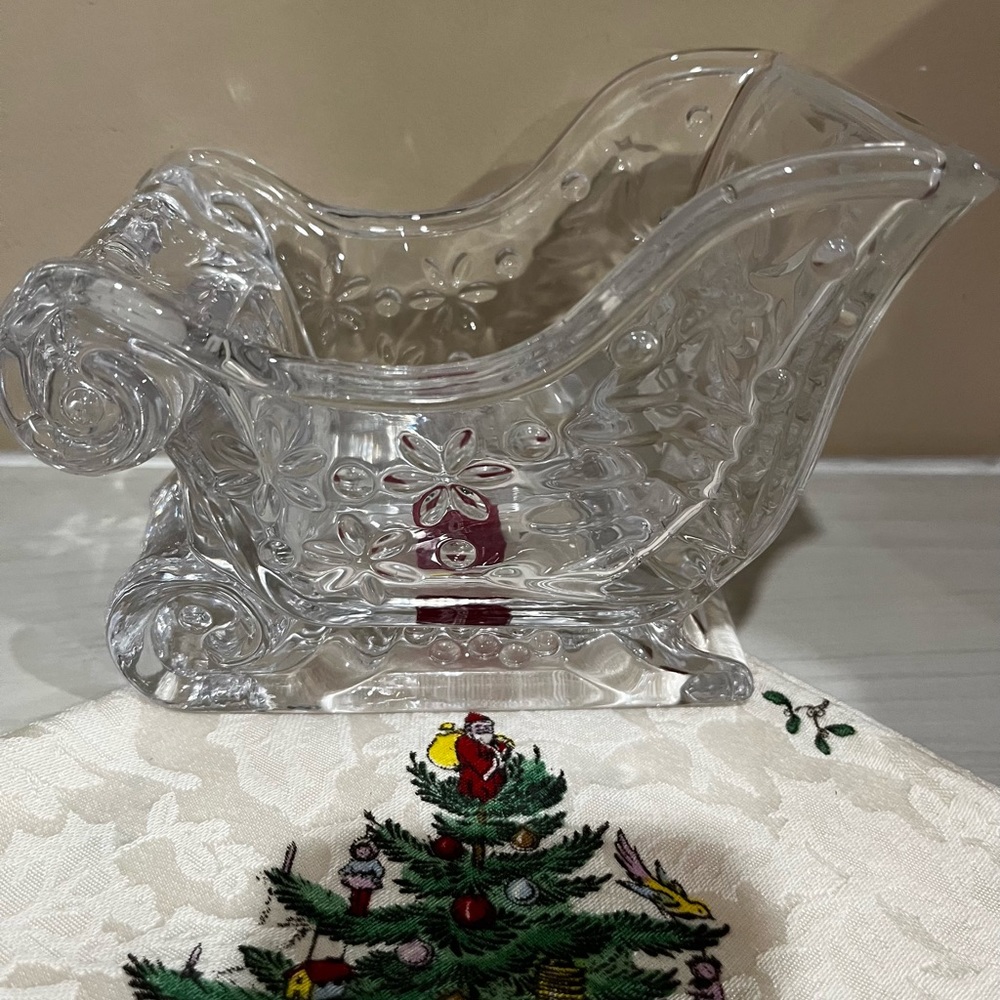 Vintage Mikasa Crystal Santa Sleight Centerpiece Candy Dish